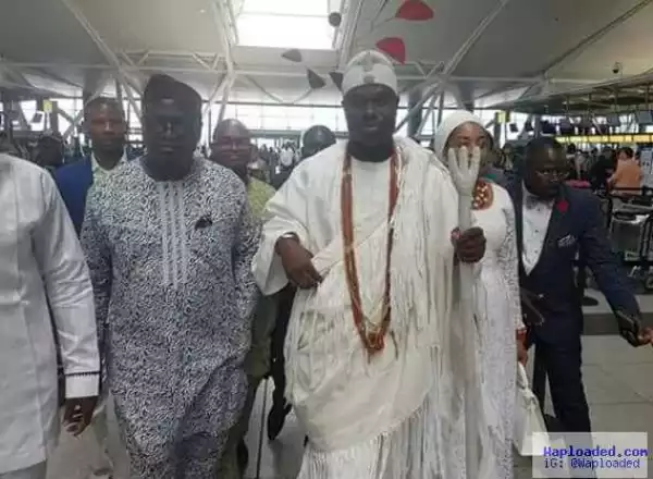 Ooni Of Ife On His Way Back To Nigeria After His 3-weeks Stay In The US